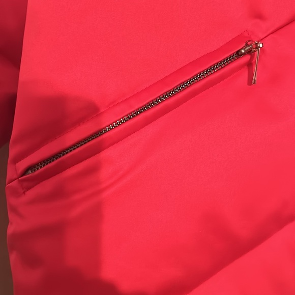 RED IS IN SEASON - Long Puffer in perfect conditions - Picture 6 of 6